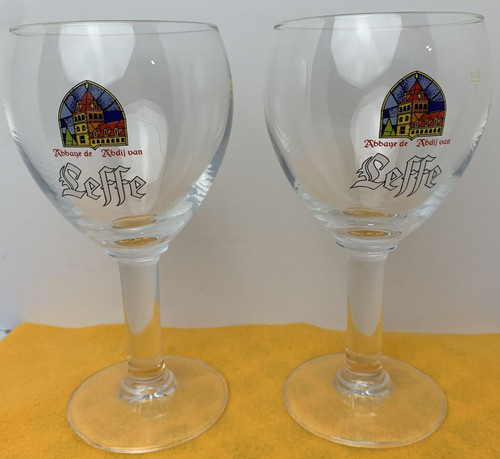 Leffe belgium stemmed beer - stemmed,