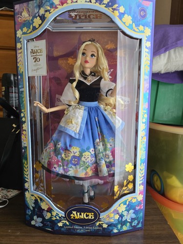 Disney alice wonderland - in,