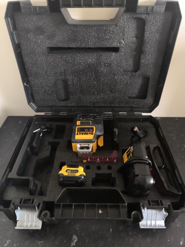 Dewalt dce0811r self - dce0811r, self-leveling