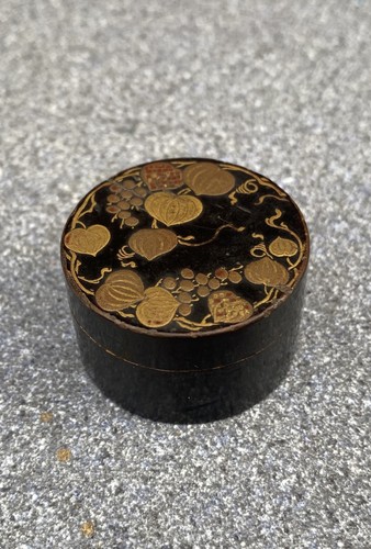 Japanese lacquered papier - japanese,