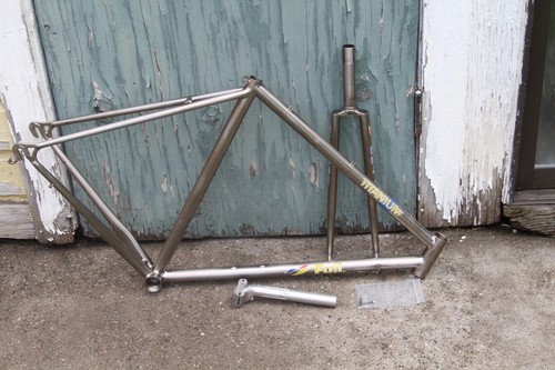 Vintage fuji titanium - vintage, road