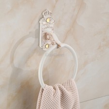 Vintage Round Bathroom Towel