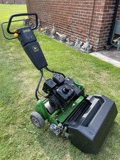 John Deere 220a Pedestrian Greens Mower