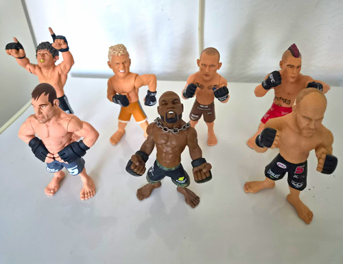 Ufc round action - x,