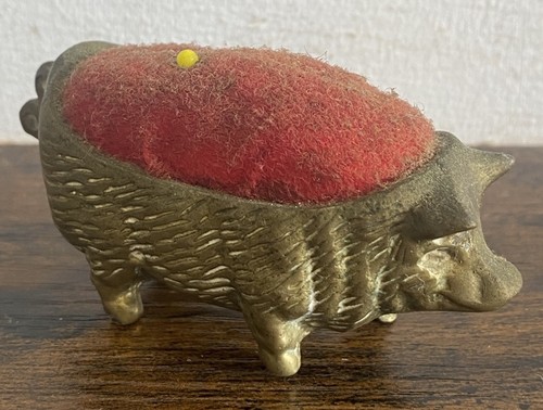 Novelty vintage brass - brass, pig