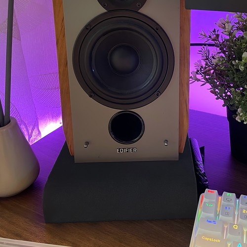 Isolation pad studio - isolation, acoustic