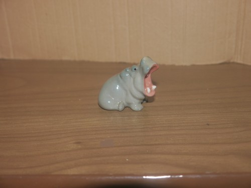 Lomonosov hippo figure - hippo,