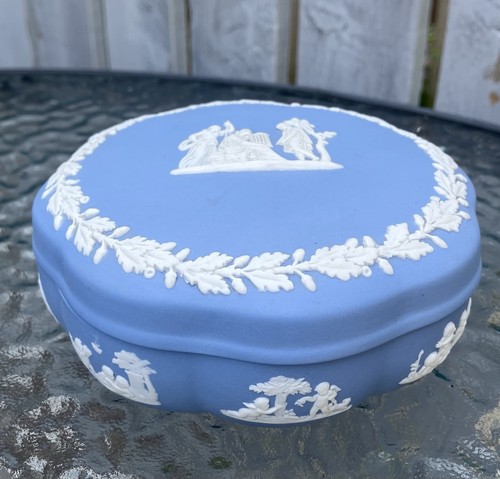 Vintage wedgwood blue - wedgwood,