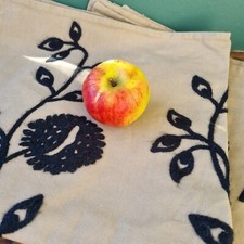 Ikea ALVINE FRÖ Decorative Rectangle Throw Pillow Floral Pillowcase Set of 2, 99s