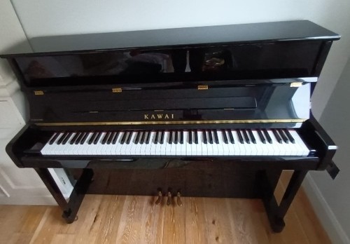 Kawai upright piano black - kawai,