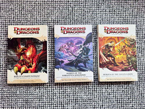 Dungeons dragons essentials - dungeons,