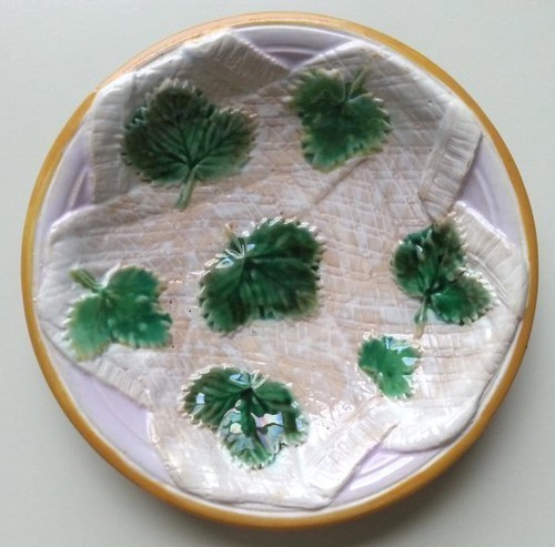 Pretty old majolica george - pretty/old,