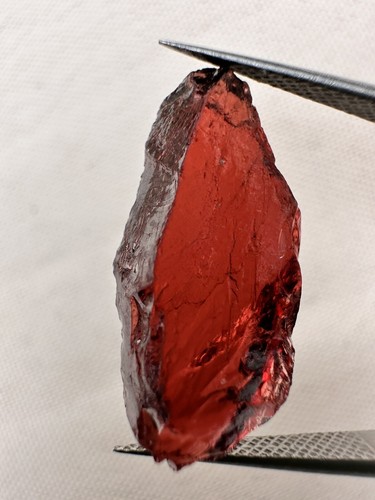 Natural garnet - 9.5,