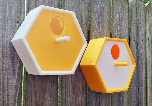 Assorted bird house