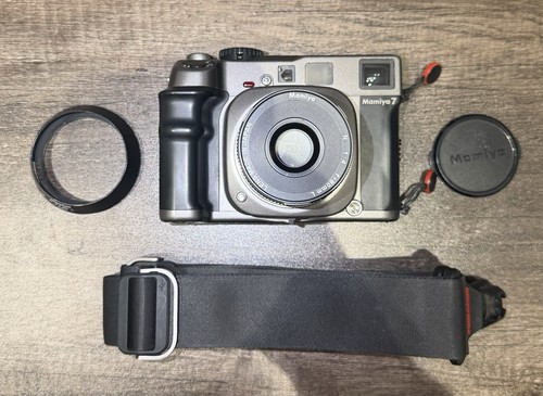 Mamiya medium format - 7,