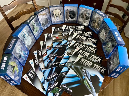 Bundle twelve star trek - x,