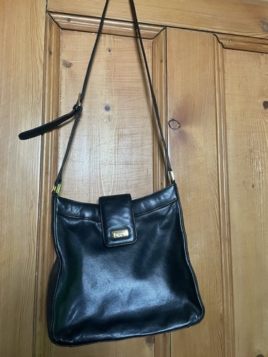 Tula black leather - black, shoulder