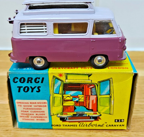 Corgi 420 ford thames airborne - corgi,
