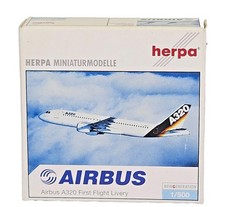 Herpa Wings Airbus A320 First
