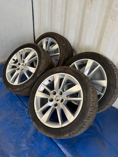 Set skoda octavia - skoda, mk3