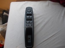 RENAULT MEGANE & SCENIC MK 3 ELECTRIC 4 WAY WINDOW & MIRROR SWITCH PACK 2011 YR