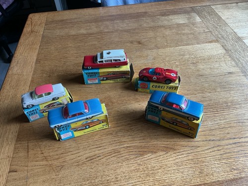 Vintage corgi boxed - x, 9