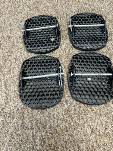 Caravan corner steady feet - caravan,