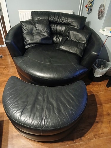 Black leather cuddle sofa w - sofa,