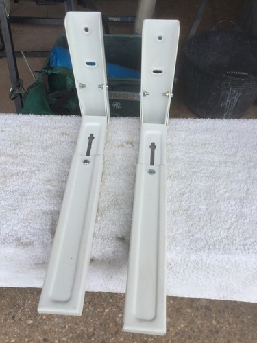 Microwave wall brackets