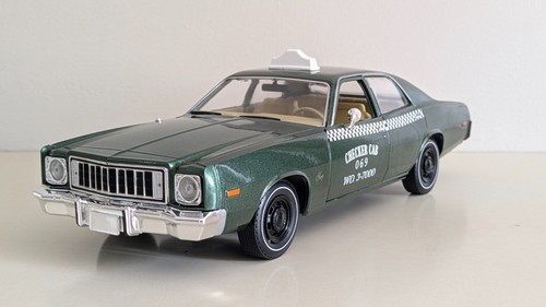 Greenlight 1976 plymouth - 1/18,