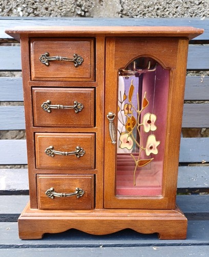 Vintage wardrobe style - wardrobe,