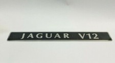 NEW OLD STOCK JAGUAR XJS XJ12 6.0 V12 ENGINE SCRIPT BADGE INLET MANIFOLD EBC2843
