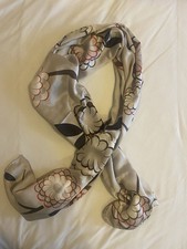 Neisha Crosland Grey Patterned