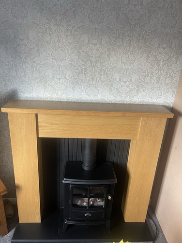Electric fire and surround - fire,
