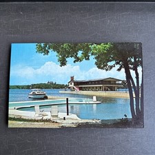 BOAT POSTCARD Riveredge Motel