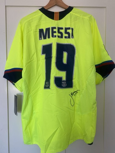 Lionel messi signed barcelona - messi,