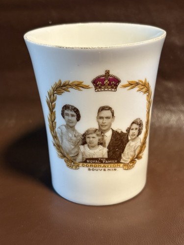 Heathcote china king george - george, vi