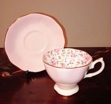 Beautiful Royal Albert 'Rose