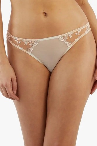 Playful promises cassia ivory - playful,
