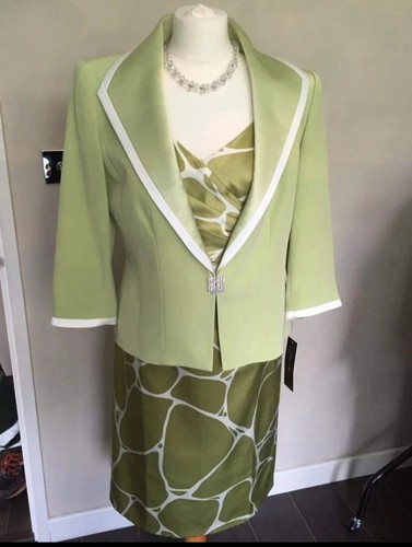 Stunning veni infantino - veni, dress