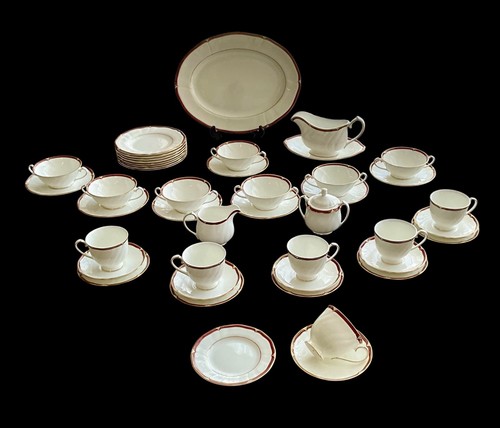 Wedgwood empress ruby bone - ruby,