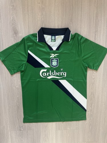 Liverpool 1999 away large - 1999/00,