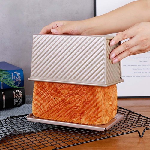 Baking toast with lid cake - baking,