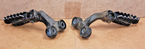 Front foot rest set - front,