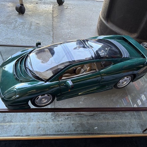 Maisto 1992 jaguar - maisto,