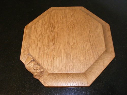 Golden oak robert mouseman - oak,