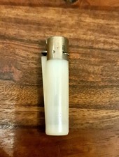 Vintage Clipper lighter - working - collector