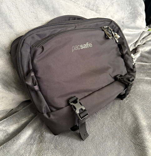 Pacsafe exp anti theft - pacsafe,