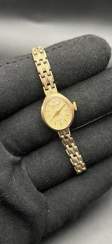 Ladies vintage 9ct gold - ladies,