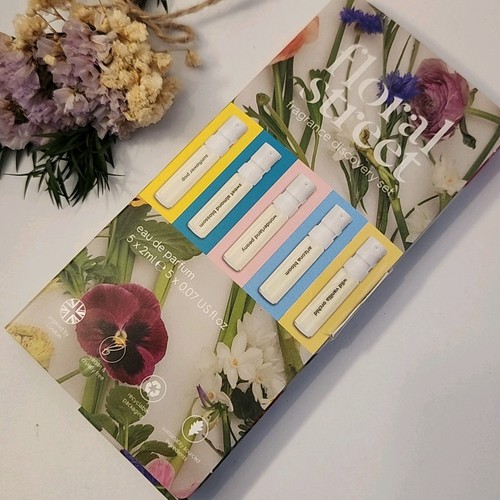 Floral street fragrance - street,